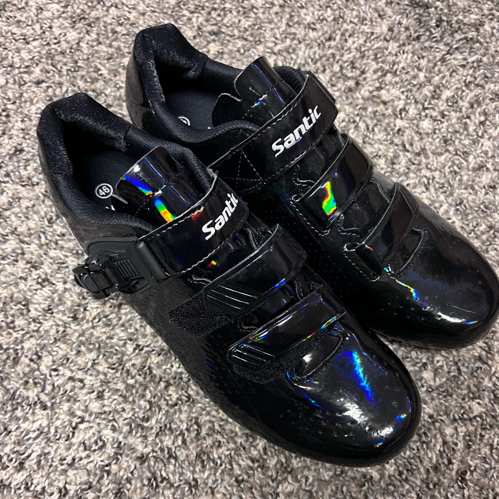 Santic cycling shoes brand new